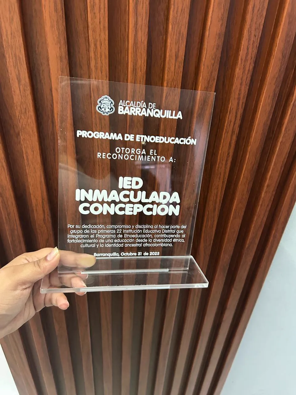 IED Inmaculada Concepción — Placa de reconocimiento